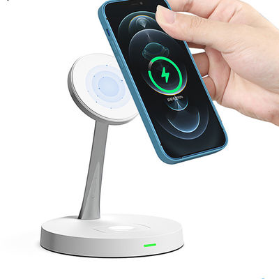 Bon prix Lumière de nuit 2w Chargeur sans fil multifonctionnel Zinc alliage Charge rapide pour téléphone en ligne