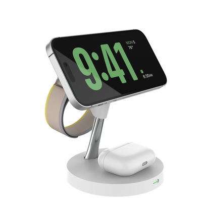 Bon prix Station de recharge sans fil ABS alliage zinc 15W 4 en 1 avec PD/QC3.0 pour plusieurs appareils en ligne