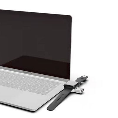 Bon prix Chargeur sans fil 5V 0,5A blanc pour Apple Watch avec connexion magnétique sans fil en ligne