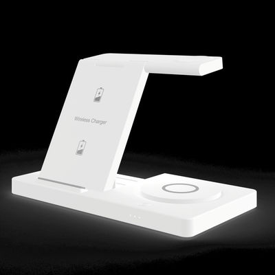 Bon prix Station de recharge sans fil pliable pour smartphones écouteurs montres 3W Montres de recharge 15W sortie de téléphone personnalisé en ligne